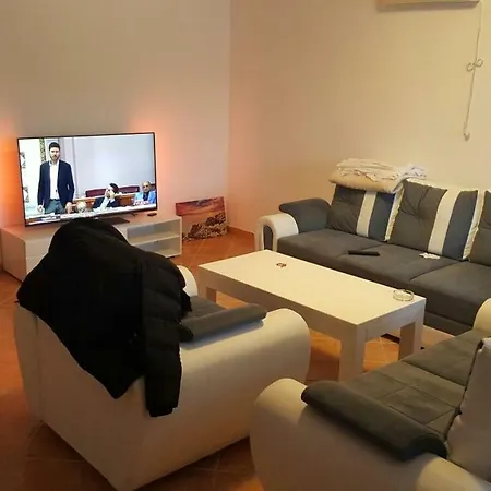 Apartment Apartman Tomislav