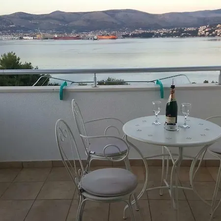 Apartman Tomislav تروغير