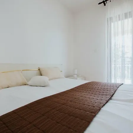 Apartman Tomislav شقة