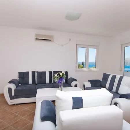 Apartment Apartman Tomislav Trogir