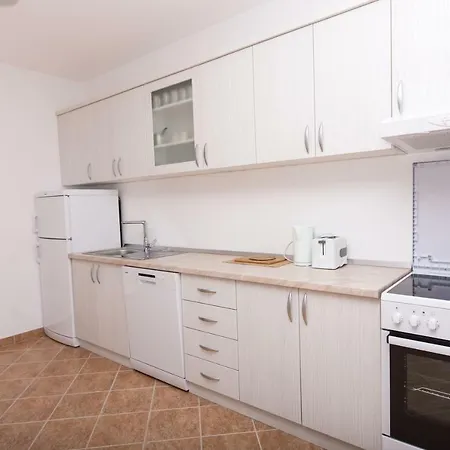 Apartman Tomislav شقة